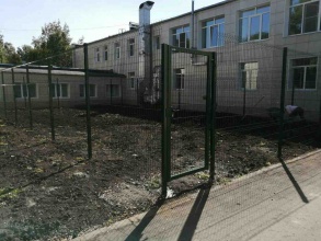 3D заборы для школы 15 метров фото в Дмитрове