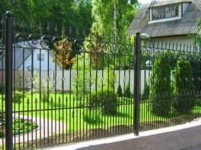 Кованые заборы на ленточном фундаменте 80 метров фото в Дмитрове